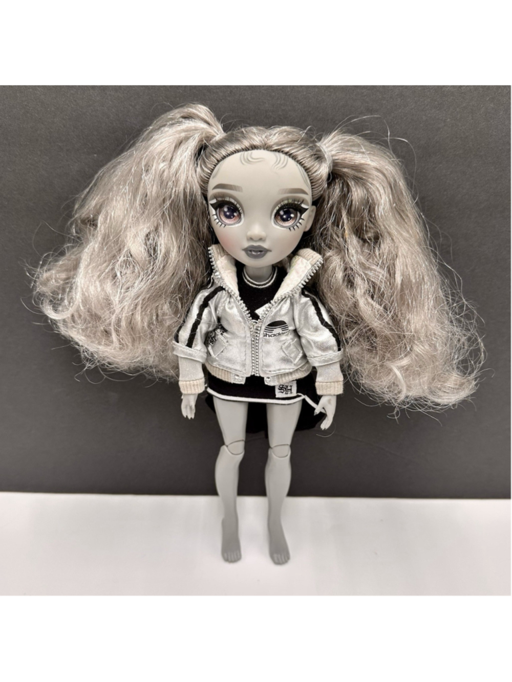Rainbow High Shadow High Nicole Steel Doll MGA Entertainment Grey Hair